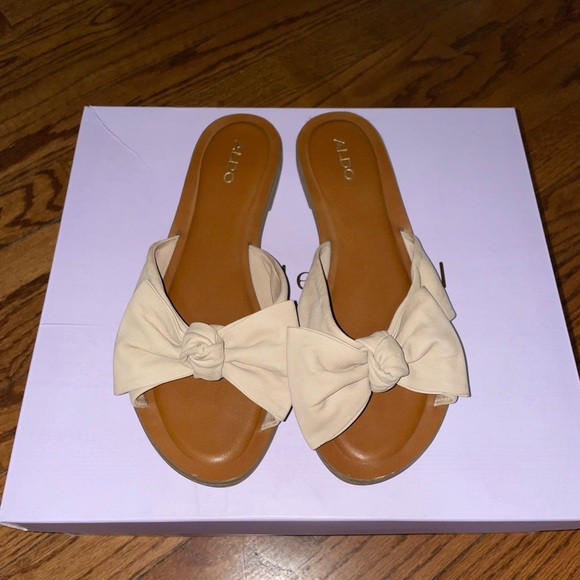 ALDO Sandals - Picture 3 of 3